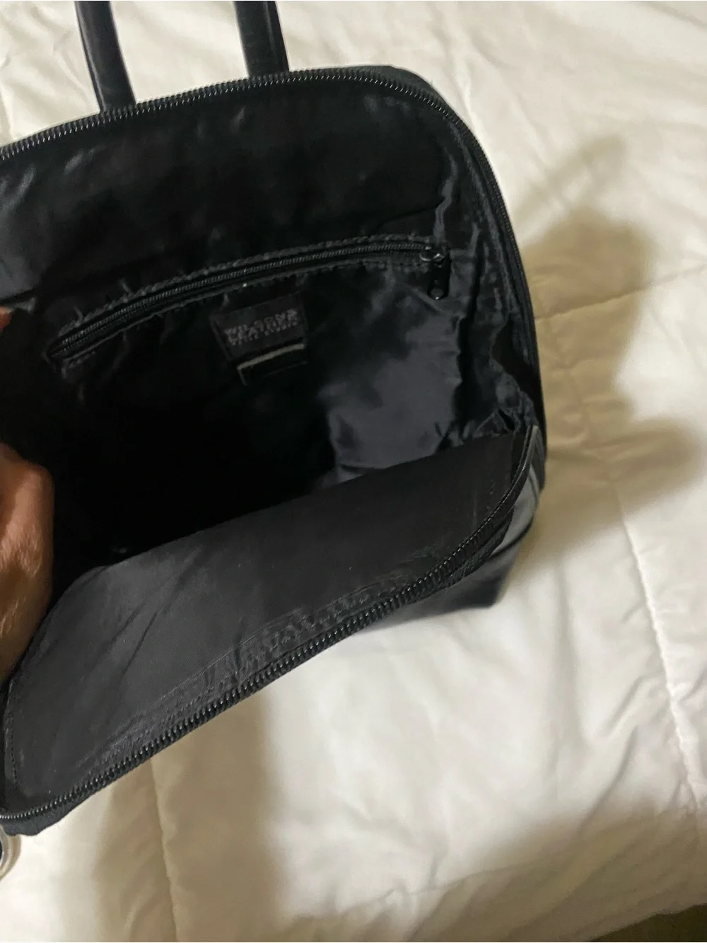 Wilsons Leather compact black
